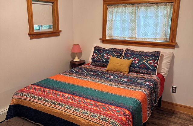 "Country outside the city " n3 bedrooms 2 full bathrooms