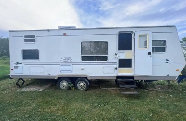 Countryside Camper between Capac & Imlay City!