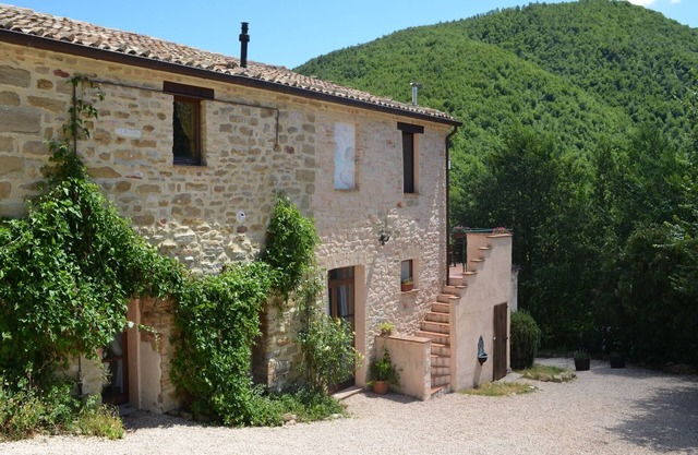 Countryside cottage in Pergola