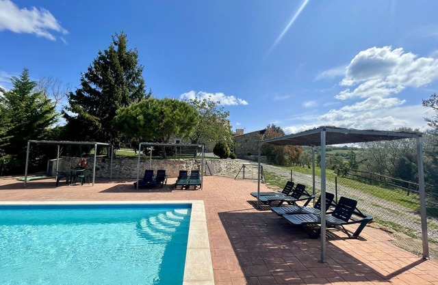 Countryside holiday villa w/wonderful pool area. Only 60 km from Barcelona!