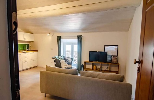 Court1 Downtown apartment with free parking