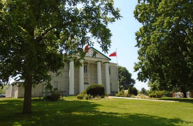 Courthouse BB Bed & Bath