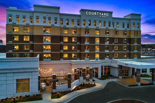 Courtyard by Marriott Raleigh Cary/Parkside Town Commons