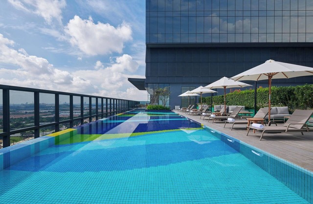 Courtyard By Marriott Setia Alam