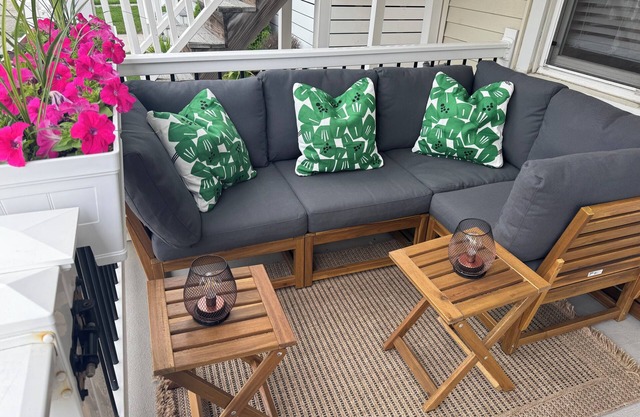 Coziest place on the island! 2br 1.5ba & 1.5 blocks from the beach!