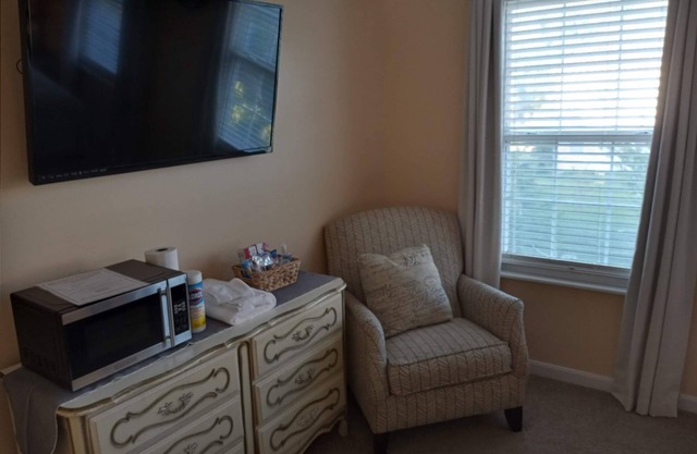 Coziest Room in Town!