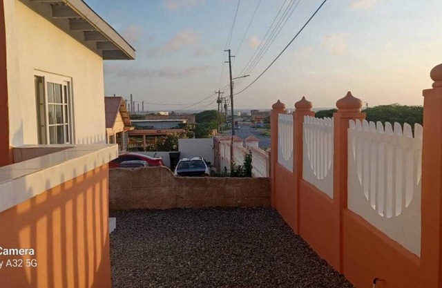 Cozy 1 Bedroom Apartment in San Nicolas, Aruba - Ideal for a Relaxing Getaway!