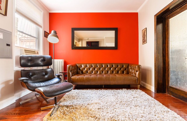 Cozy 1-Bedroom Flat Near Manhattan