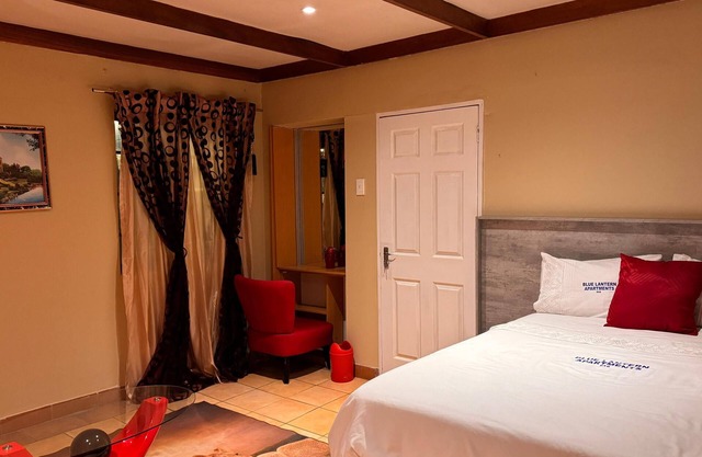 Cozy 2 Bed Room Apartment 5min from OR Tambo International Airport