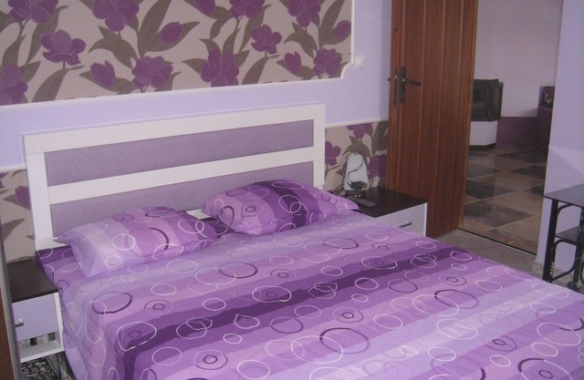 Cozy 2-bedroom apartment in beautiful Varna with WiFi, AC
