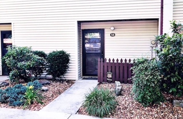 ★Cozy 2B/1.5B ♥ of Fairfield Glade - KING BED, WIFI
