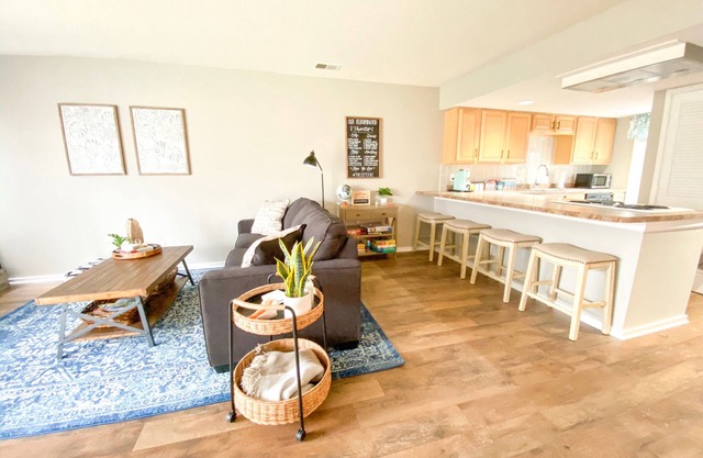 Cozy 2BR Lake Monroe Golf Condo IU Bloomington