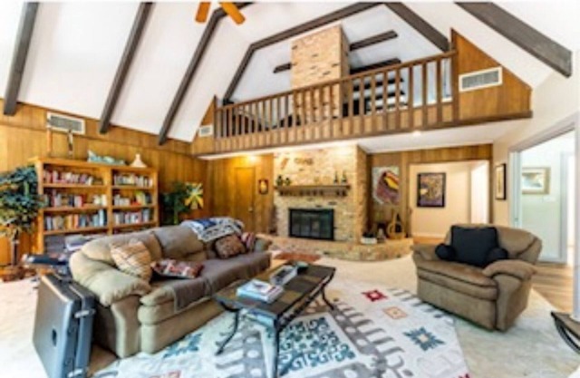 Cozy 3 Bedroom Retreat Getaway near Lake Texoma!