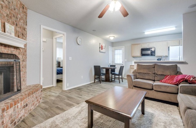 Cozy Accommodation In Quiet Neighborhood; near downtown Frisco,Toyota Stadium