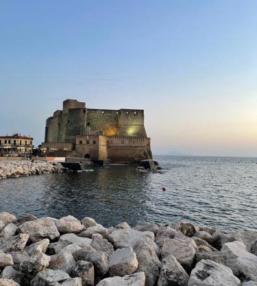 Cozy accommodation on the seafront Napoli-Mergellina