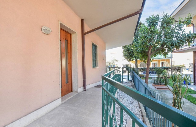 Cozy apartment in Bussolengo with WiFi