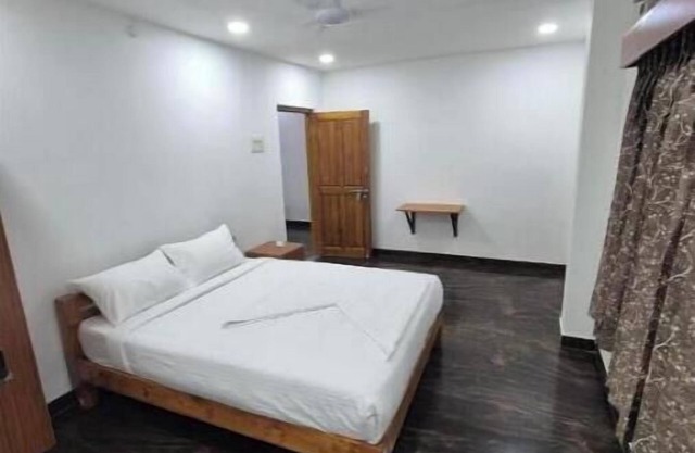 Cozy apartment in charming Dindigul with AC/Mymoon service apartment