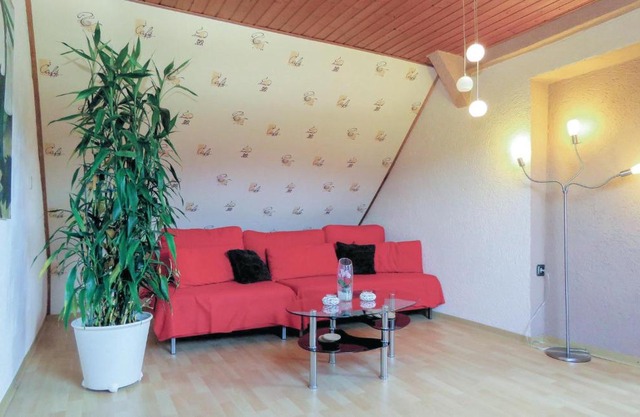 Cozy Apartment In Meisburg With Wifi