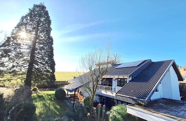 Cozy apartment in the Bergisches Land near Cologne. Pet friendly!