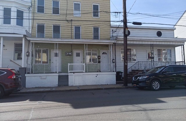 Cozy apartment in Mahanoy City, PA near Locust Lake, Hazleton and Pottsville