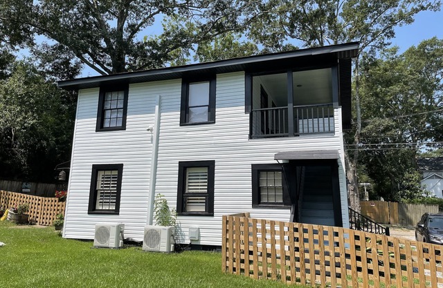 Cozy Apartment Located in Downtown Laurel