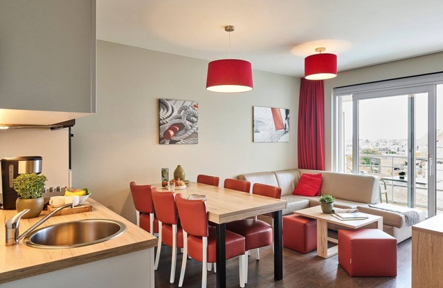 Cozy apartment nearby the port
