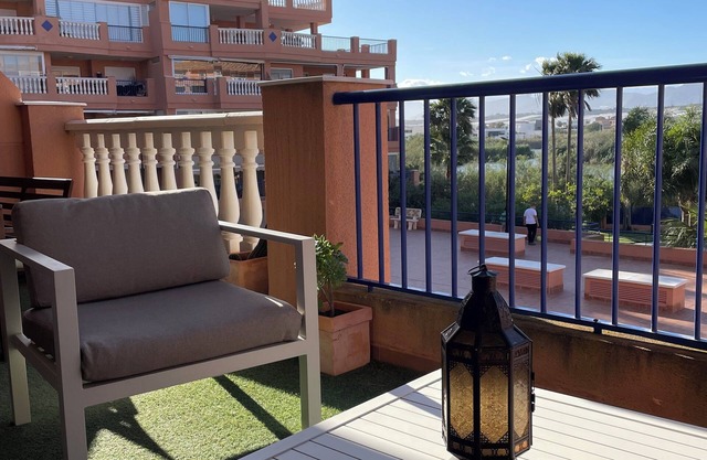 Cozy apartment on the beach where you will find wonderful views.