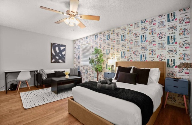 Cozy ATX Studio!|Easy for ACL, F1, Etc!