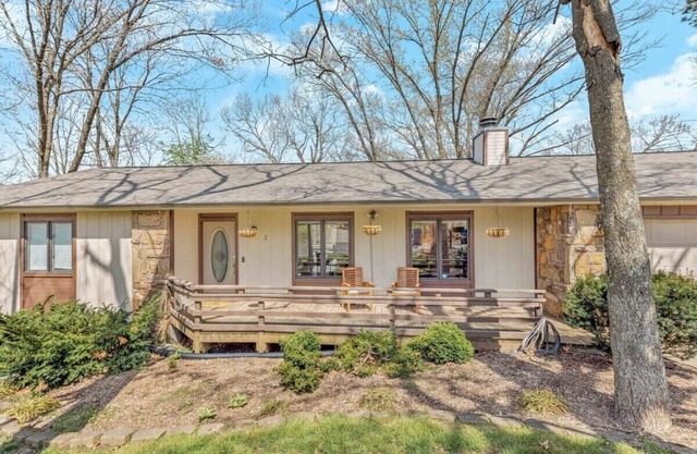 Cozy Bike-In & Out Retreat - Fire Pit, Pet Friendly