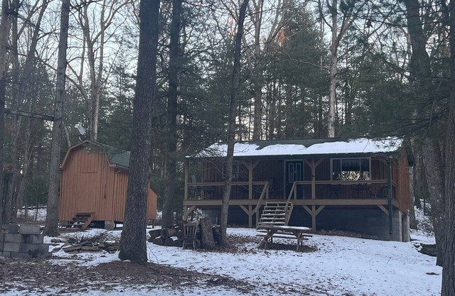Cozy camp near the PA Elk herd in Karthaus & close enough to Penn State football