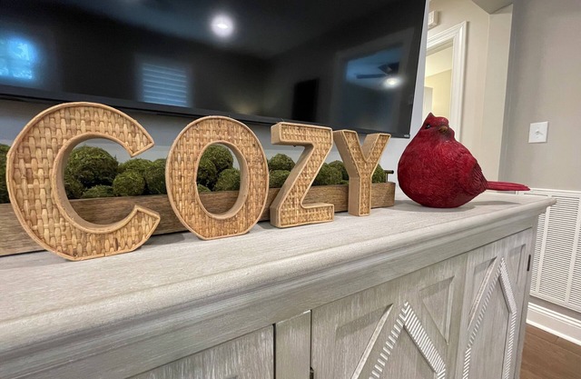 Cozy Cardinal, 2 Bedroom Cottage