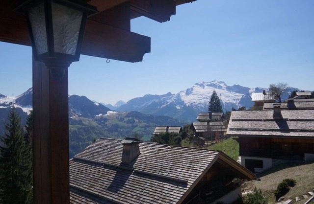 Cozy chalet - Fireplace - Incredible view - 4 Bedrooms - Terraces