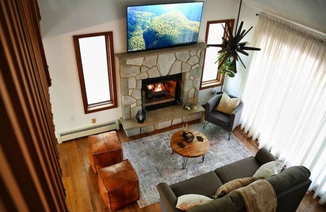 Cozy Chalet in the Mountainsnn