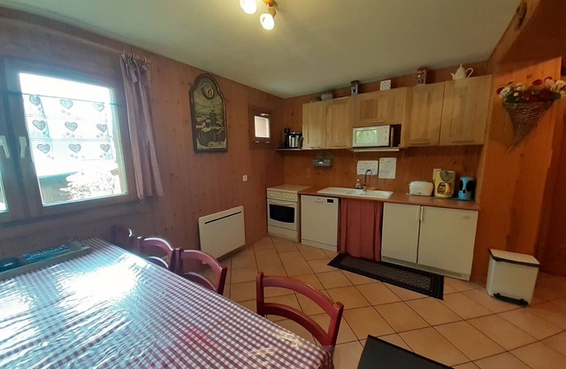 Cozy chalet in Valfréjus, 6 people, near slopes