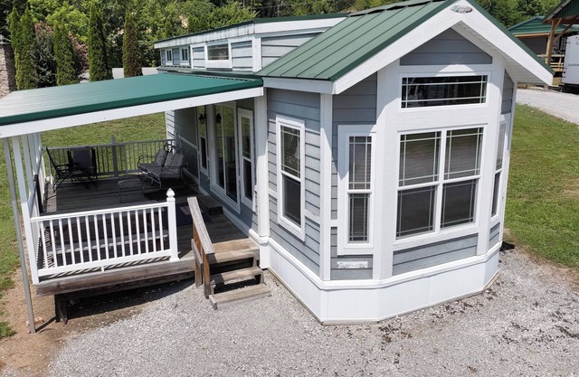 Cozy Cottage on Norris Lake