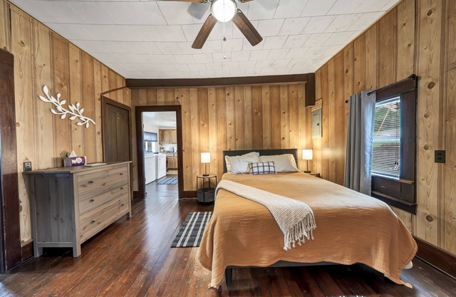 Cozy Country Cottage