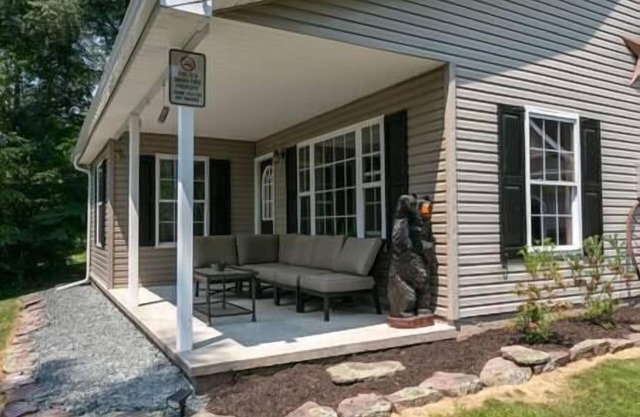 Cozy Couples Getaway/Beaver Dam Lodge