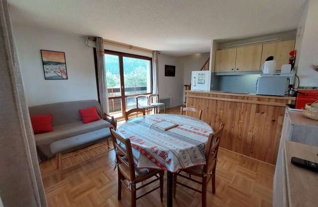 Cozy Duplex 6p at Ski Slopes, Autrans - 55m², 2 Beds, Balcony, Parking