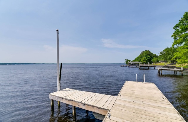Cozy Edenton Vacation Rental w/Boat Dock Access!