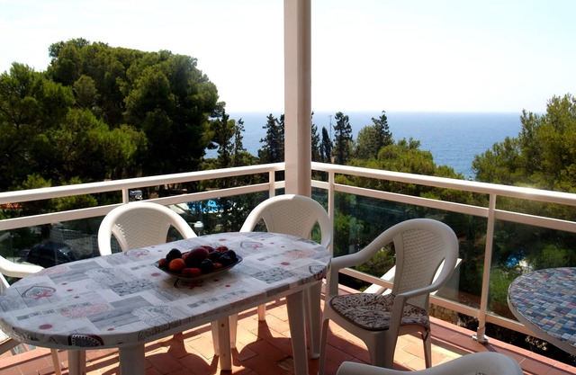 Cozy family apartment in picturesque area of Cap Salou