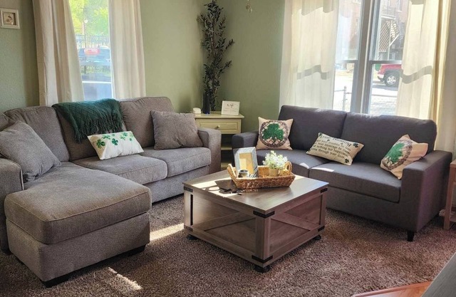 Cozy family friendly home nestled in the bluffs just steps from the Mississippi!