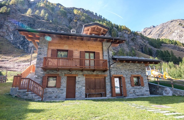 Cozy family lodge in the Gran Paradiso National Park