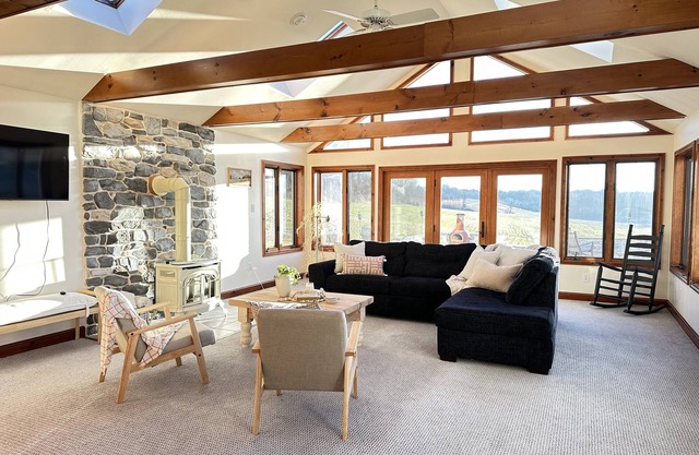 Cozy Farmhouse in Lancaster