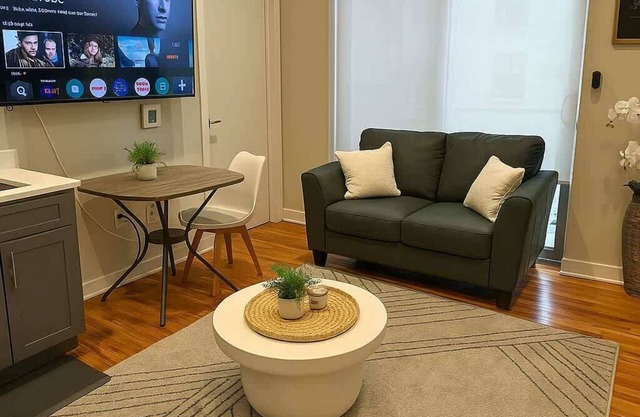 Cozy, Fully Set-Up 1BR Space