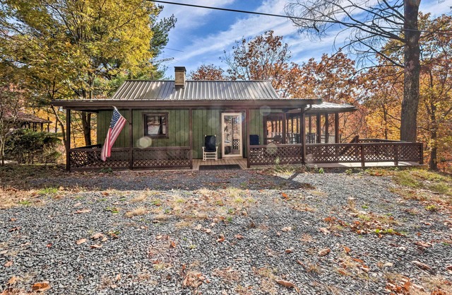 Cozy Getaway < 1 Mi to Cowans Gap State Park!