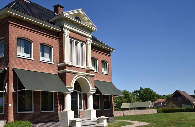 Cozy Holiday Home in Meeden with Large Garden