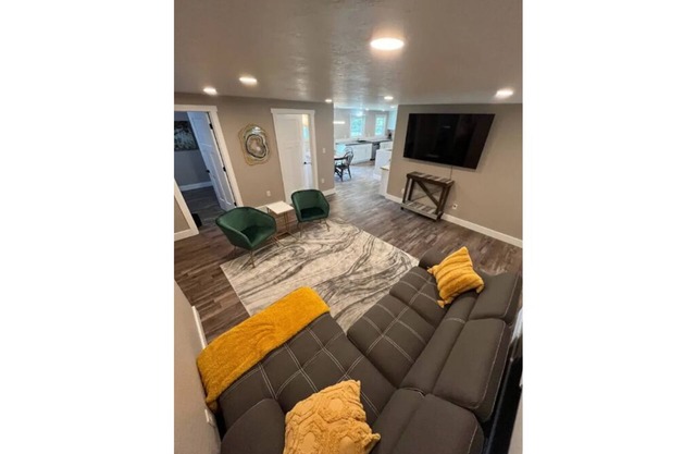 Cozy Home .5 miles from Lambeau Field