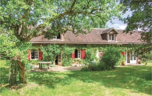 Cozy Home In Beauchene With Wifi