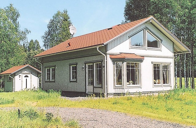 Cozy home in Lysvik with kitchen