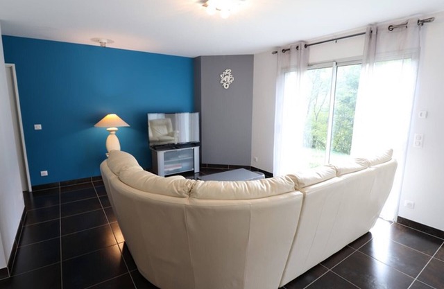 Cozy Home with Ski Storage Near Super-Lioran, Free WiFi & Parking